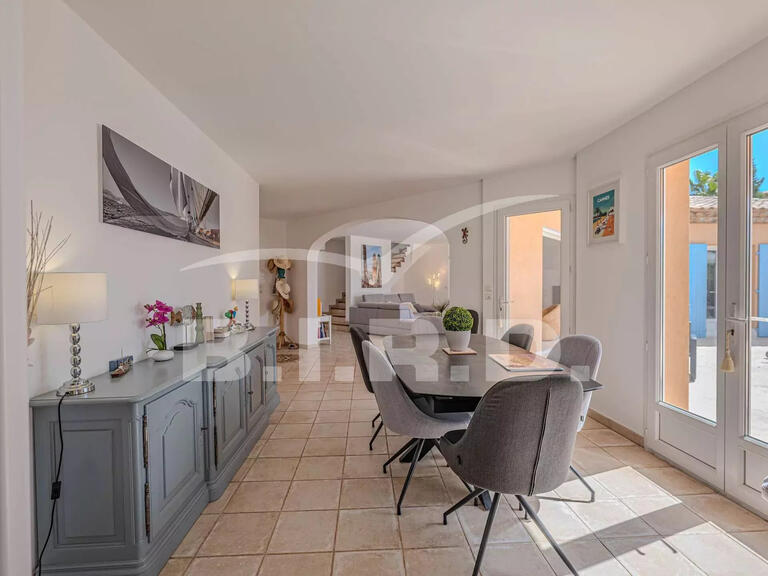 Villa Sainte-Maxime - 4 chambres - 200m²
