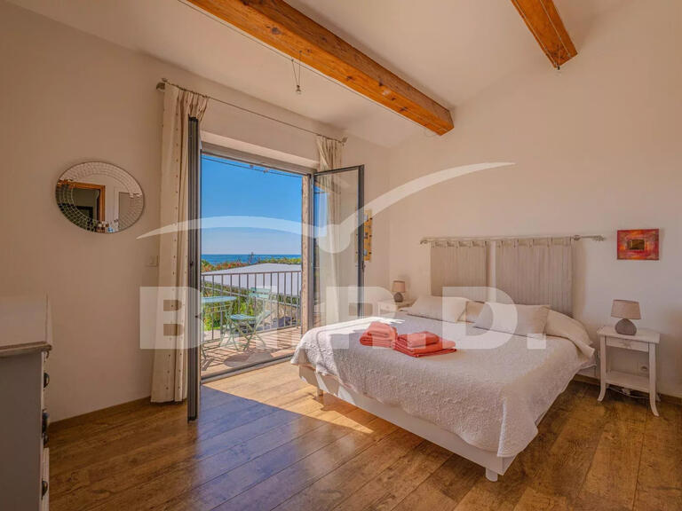 Villa Sainte-Maxime - 4 bedrooms - 200m²