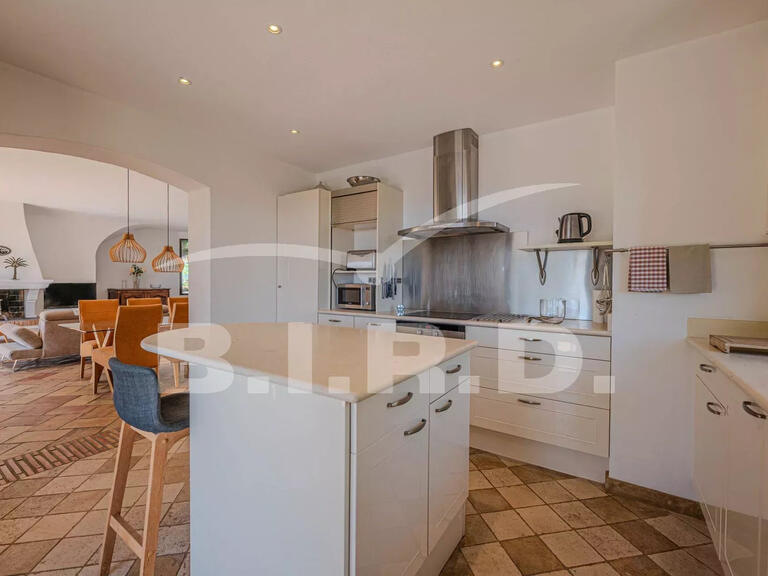 Villa Sainte-Maxime - 4 bedrooms - 200m²