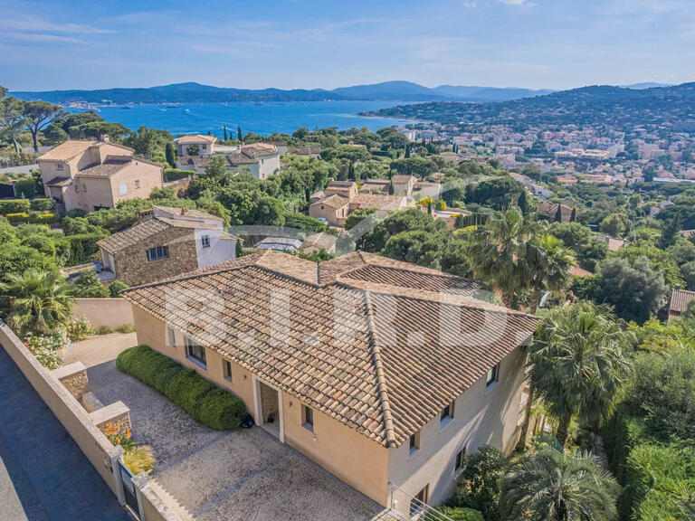 Villa Sainte-Maxime - 5 chambres - 250m²