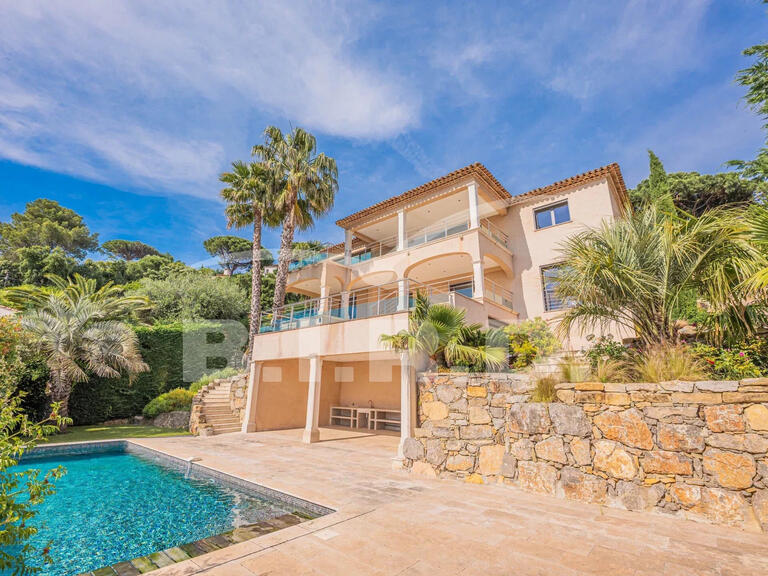 Villa Sainte-Maxime - 5 chambres - 250m²