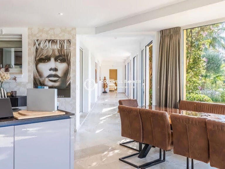 Villa Sainte-Maxime - 5 chambres - 302m²