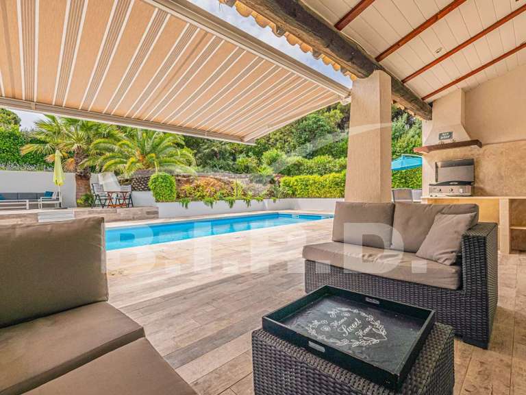 Villa Sainte-Maxime - 4 bedrooms - 175m²