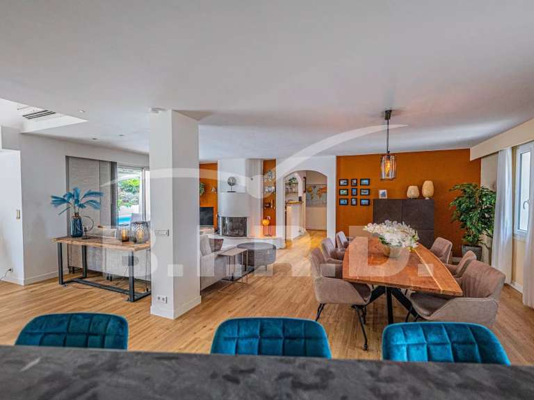 Villa Sainte-Maxime - 4 bedrooms - 175m²