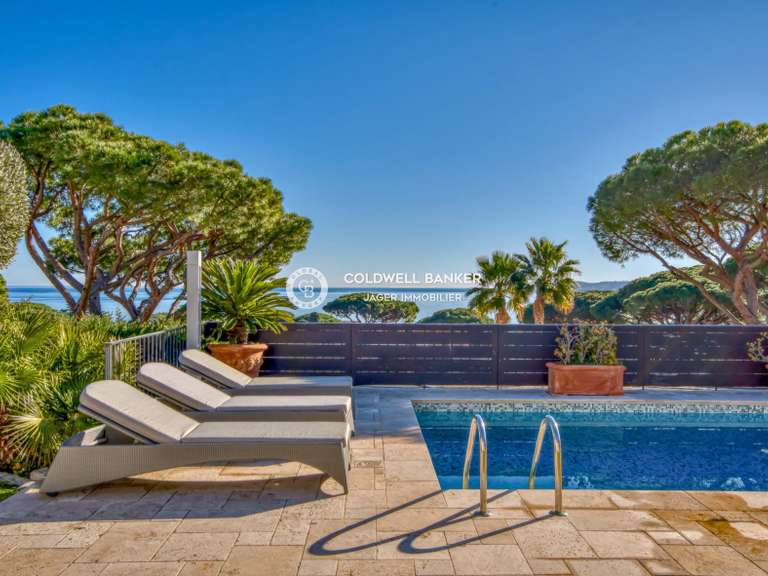 Villa Sainte-Maxime - 5 bedrooms - 295m²