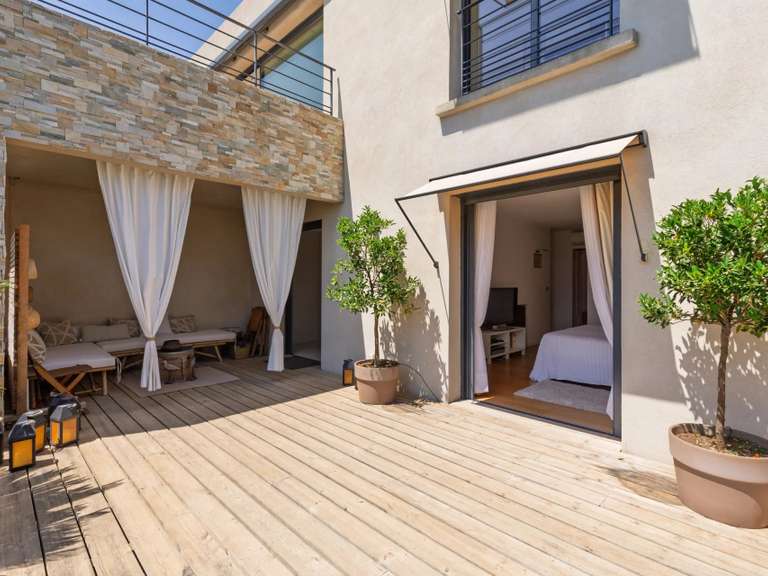Villa Sainte-Maxime - 9 bedrooms - 370m²