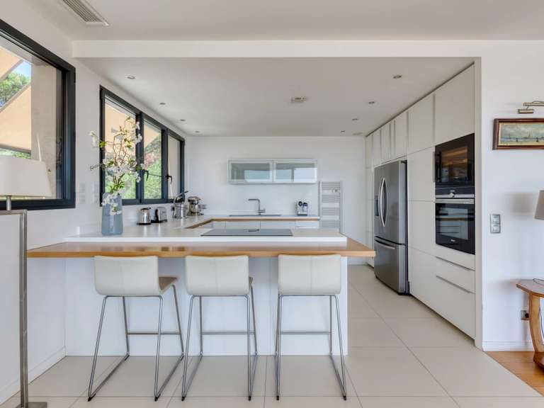 Villa Sainte-Maxime - 9 bedrooms - 370m²