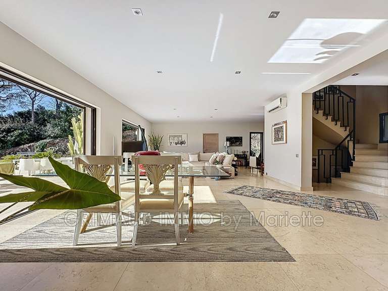Villa Sainte-Maxime - 4 bedrooms - 234m²