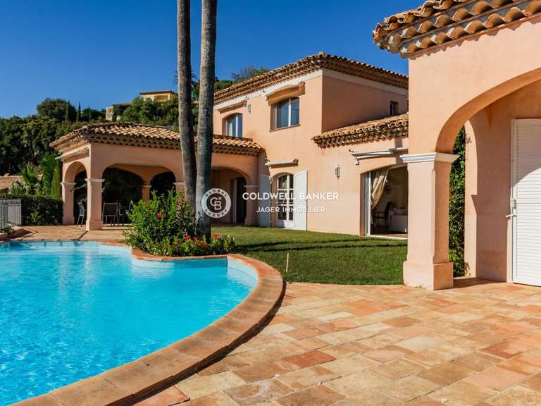 Villa with Sea view Sainte-Maxime - 4 bedrooms - 200m²