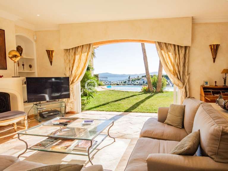 Villa with Sea view Sainte-Maxime - 4 bedrooms - 200m²