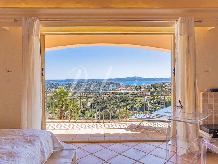 Villa with Sea view Sainte-Maxime - 6 bedrooms - 284m²