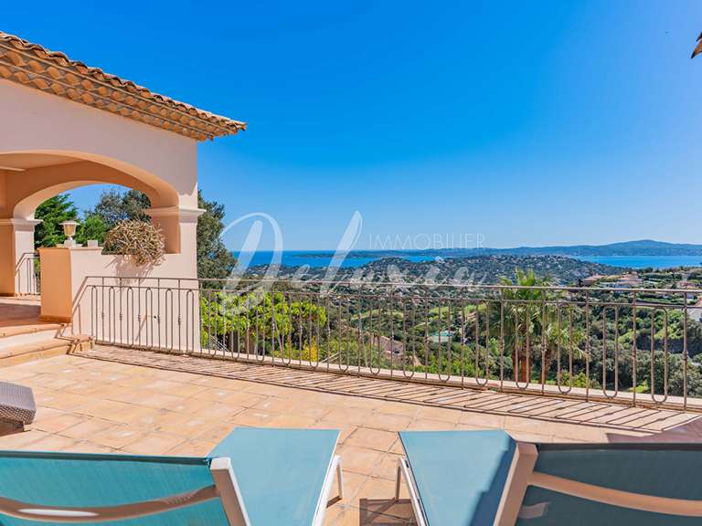 Villa with Sea view Sainte-Maxime - 6 bedrooms - 284m²