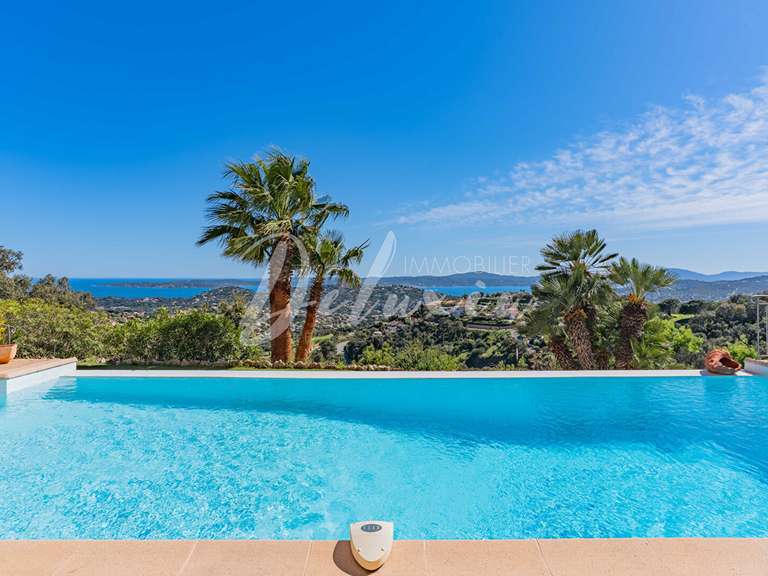 Villa with Sea view Sainte-Maxime - 6 bedrooms - 284m²