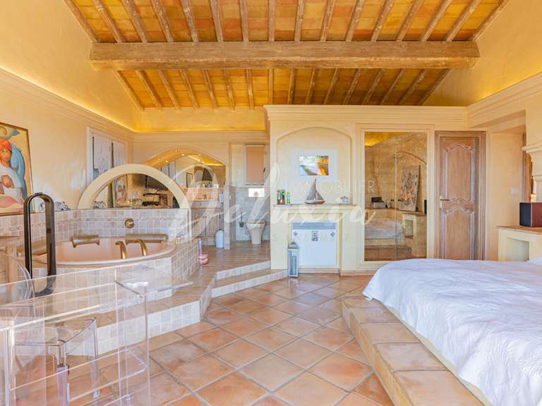 Villa with Sea view Sainte-Maxime - 6 bedrooms - 284m²