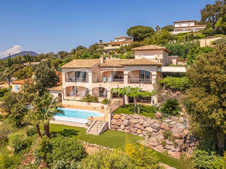 Villa with Sea view Sainte-Maxime - 6 bedrooms - 284m²