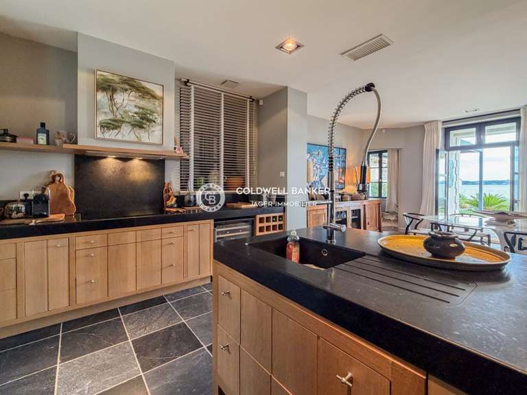 Villa Sainte-Maxime - 3 bedrooms - 200m²