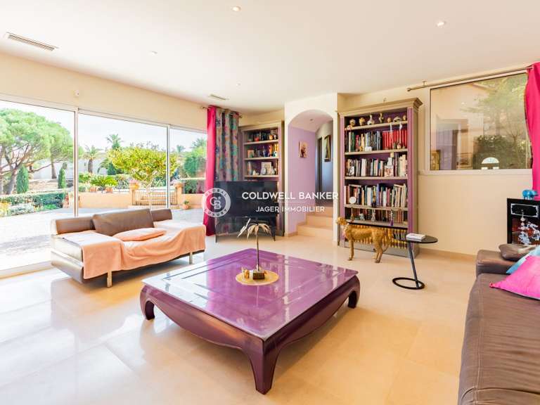 Villa with Sea view Sainte-Maxime - 4 bedrooms - 250m²