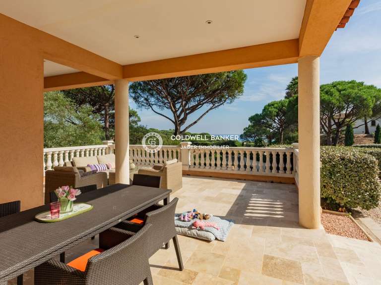 Villa with Sea view Sainte-Maxime - 6 bedrooms - 250m²