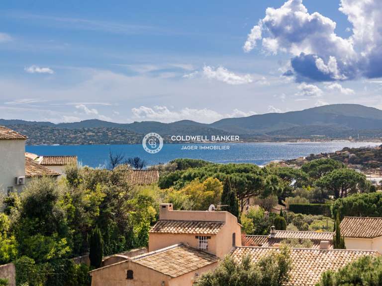 Villa Sainte-Maxime - 5 bedrooms - 250m²