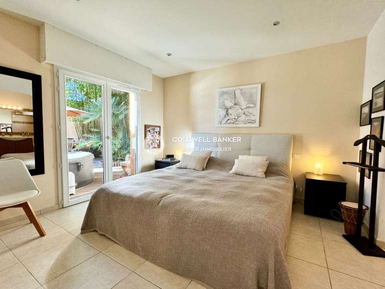 Villa Sainte-Maxime - 4 bedrooms - 180m²