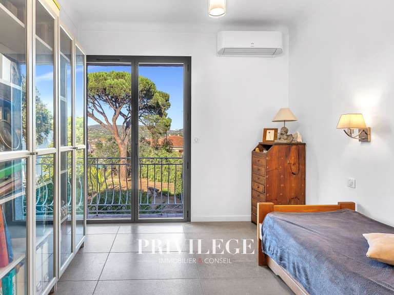 Villa Sainte-Maxime - 4 chambres - 150m²