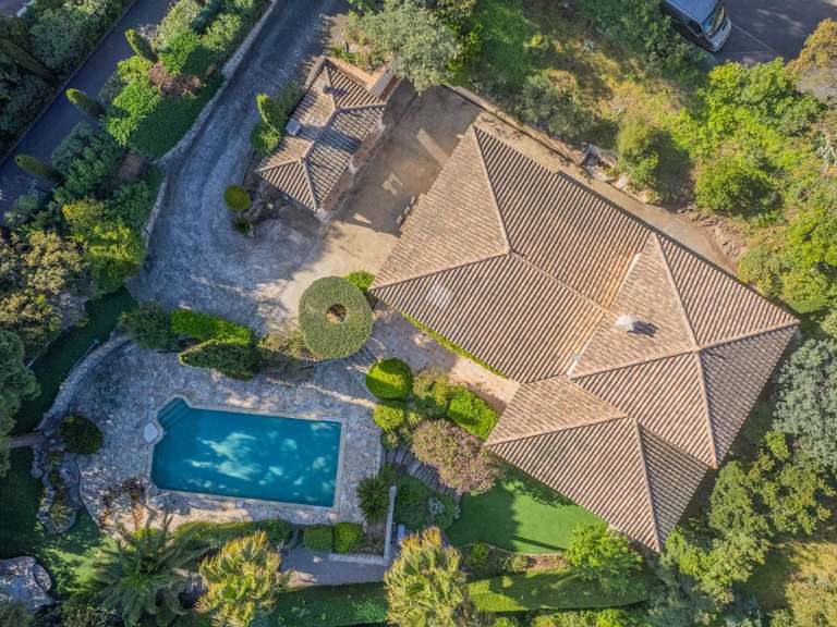Villa Sainte-Maxime - 5 bedrooms - 225m²