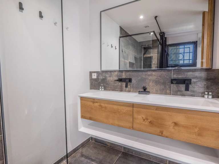 Villa Sainte-Maxime - 7 bedrooms - 249m²