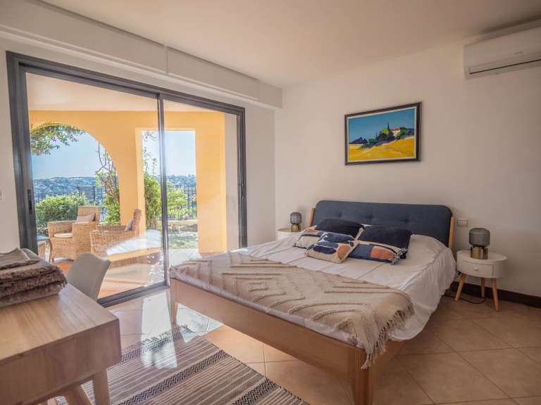 Villa Sainte-Maxime - 7 bedrooms - 249m²