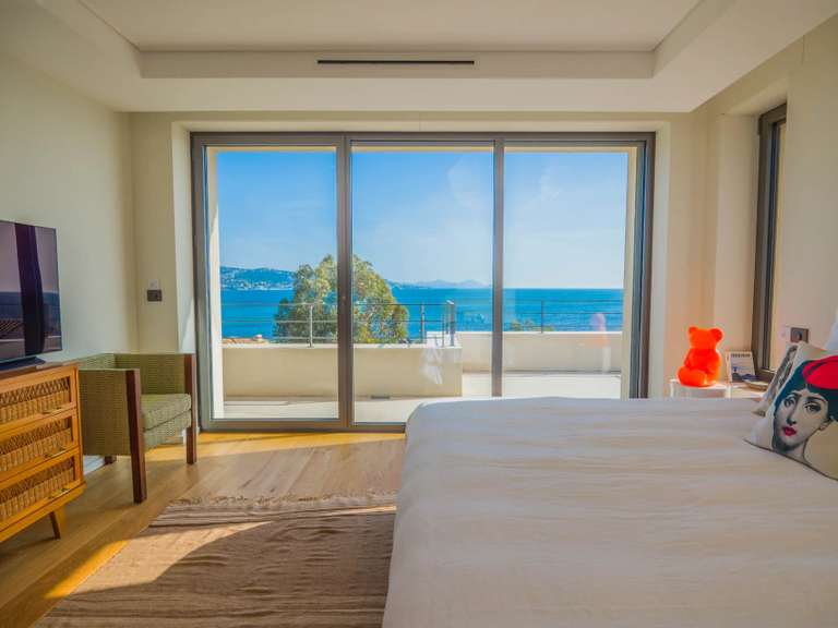 Villa Sainte-Maxime - 5 bedrooms - 249m²