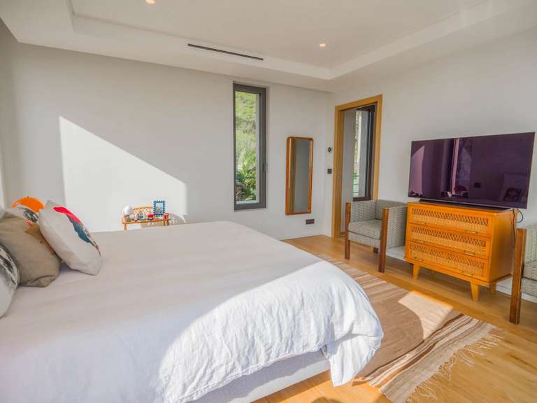 Villa Sainte-Maxime - 5 bedrooms - 249m²