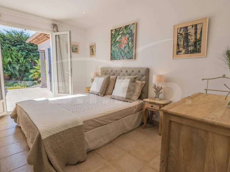 Villa Sainte-Maxime - 4 chambres - 252m²