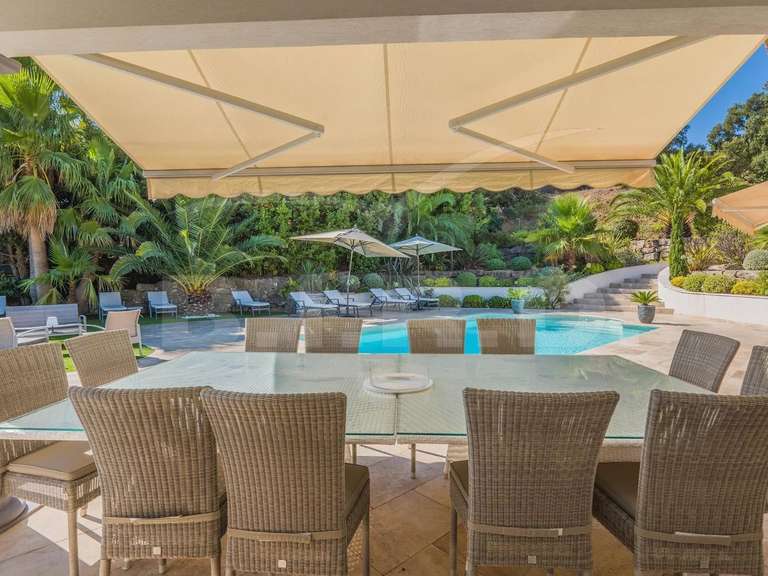 Villa Sainte-Maxime - 4 chambres - 252m²