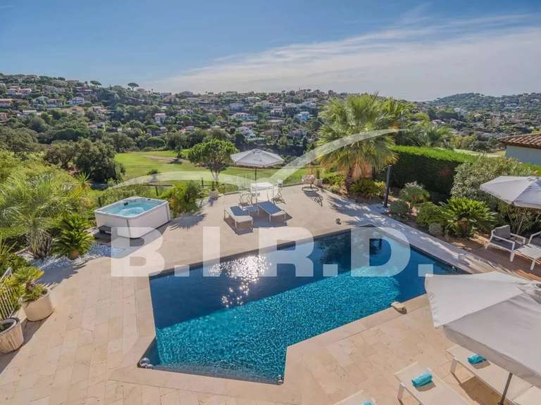 Villa Sainte-Maxime - 5 bedrooms - 180m²