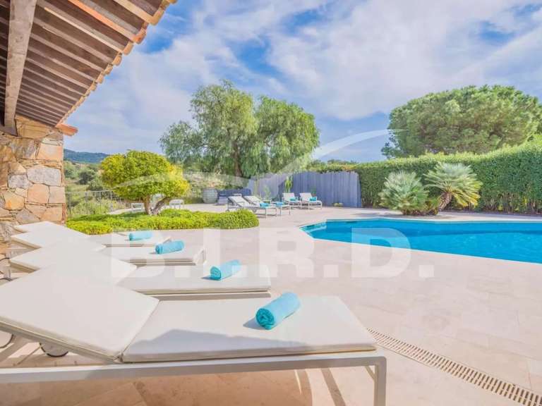 Villa Sainte-Maxime - 4 bedrooms - 180m²