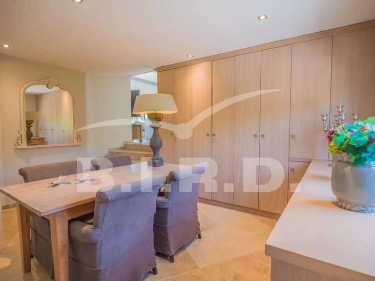 Villa Sainte-Maxime - 4 bedrooms - 180m²