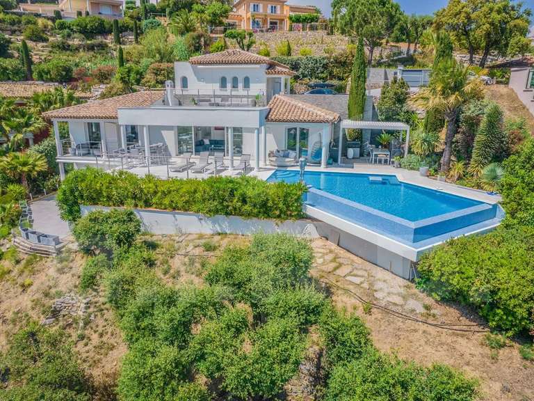 Villa Sainte-Maxime - 4 chambres - 178m²