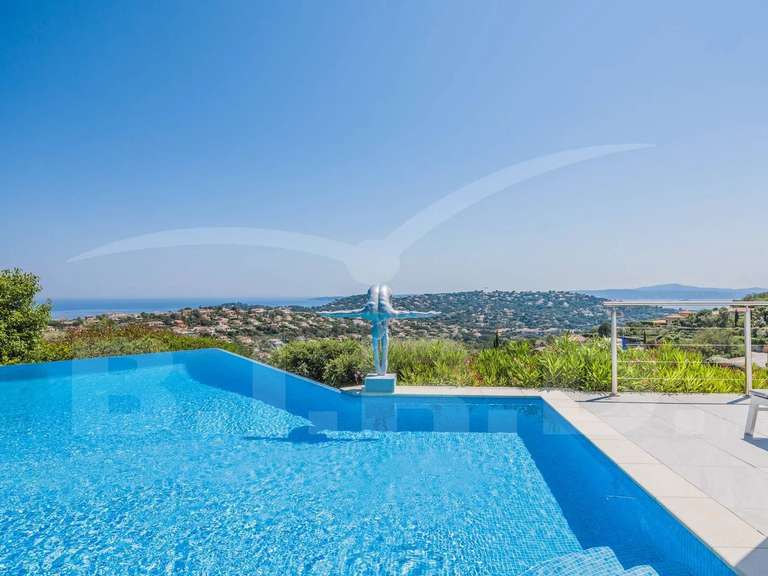 Villa Sainte-Maxime - 4 chambres - 178m²