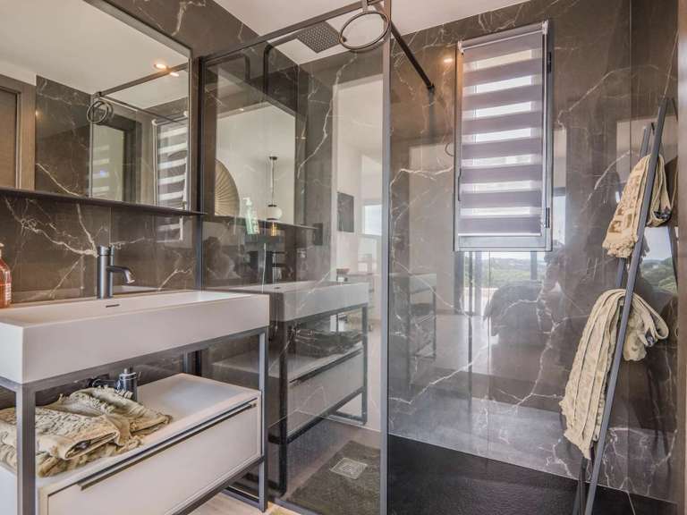 Villa Sainte-Maxime - 4 chambres - 331m²