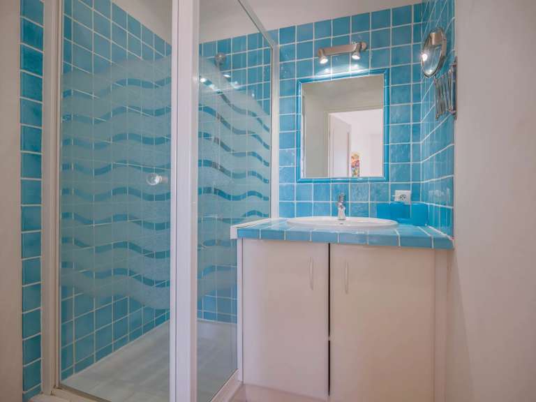 Villa Sainte-Maxime - 5 bedrooms - 2900m²