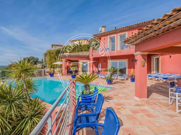 Villa Sainte-Maxime - 5 chambres - 2900m²