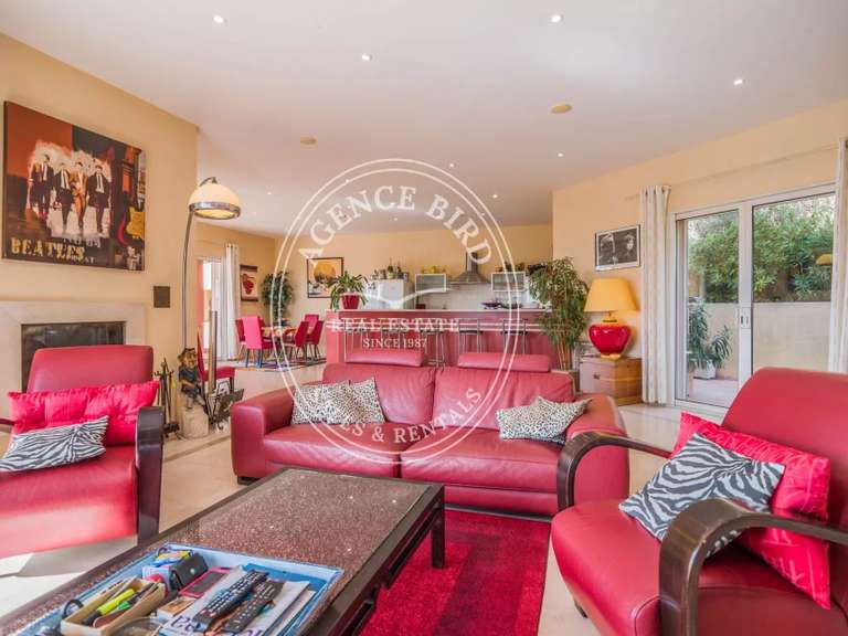 Villa Sainte-Maxime - 5 chambres - 2900m²