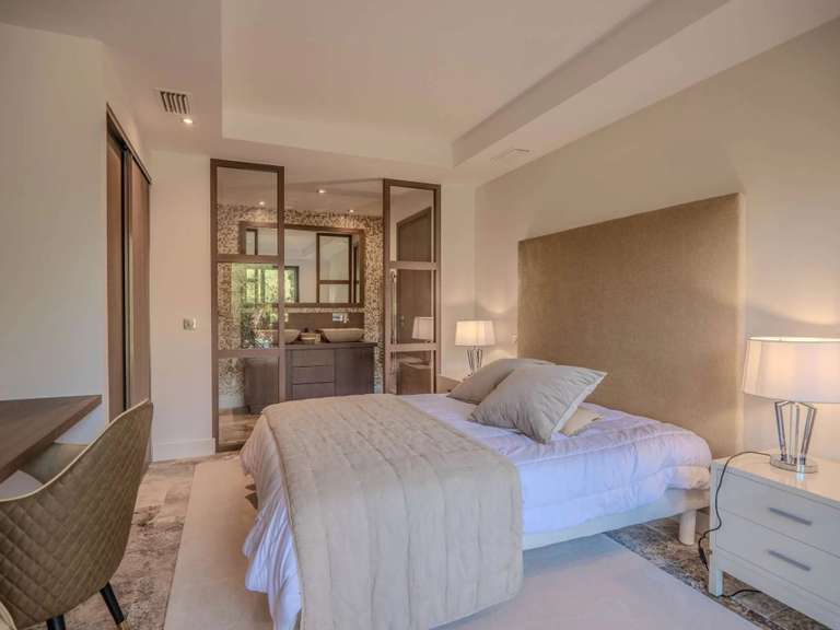 Villa Sainte-Maxime - 5 chambres - 290m²