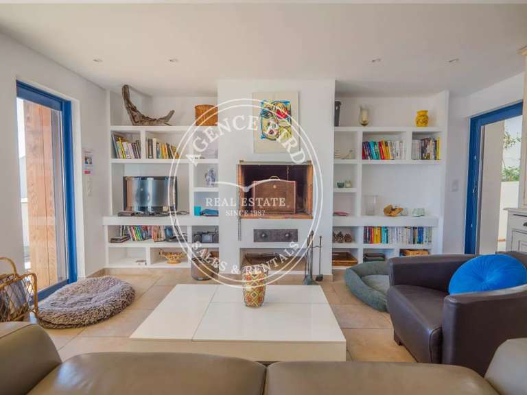 Villa Sainte-Maxime - 5 chambres - 177m²