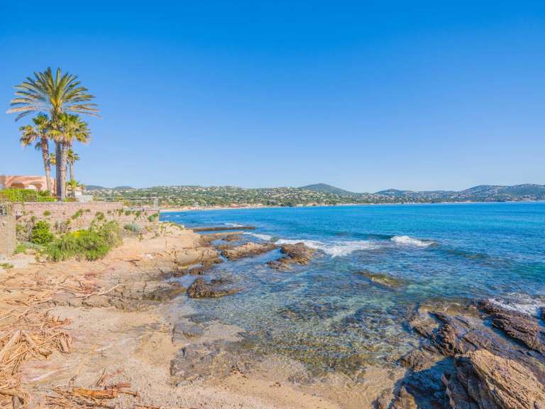 Villa Sainte-Maxime - 5 bedrooms - 177m²