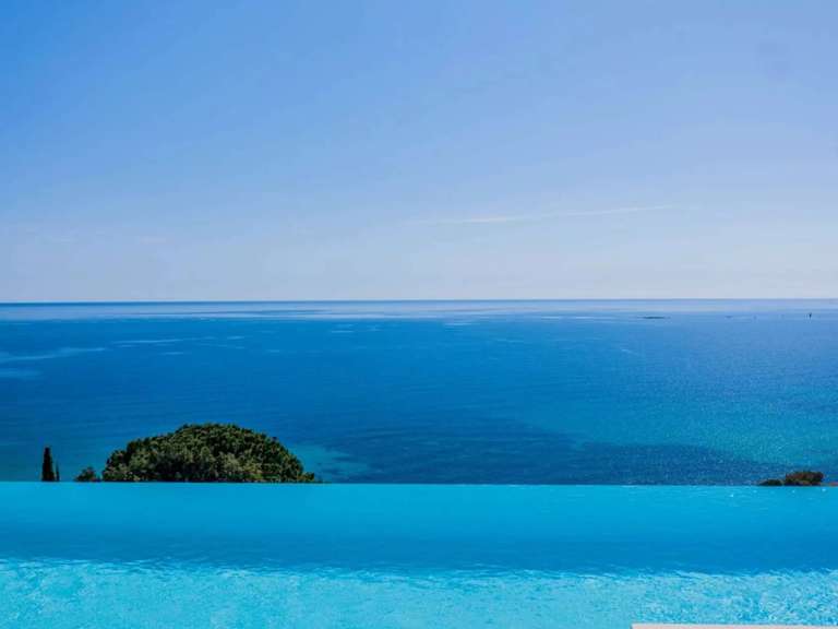 Villa Sainte-Maxime - 6 chambres - 290m²