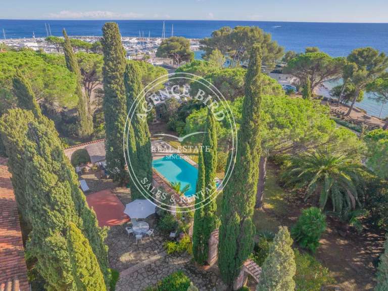 Villa Sainte-Maxime - 7 chambres - 400m²