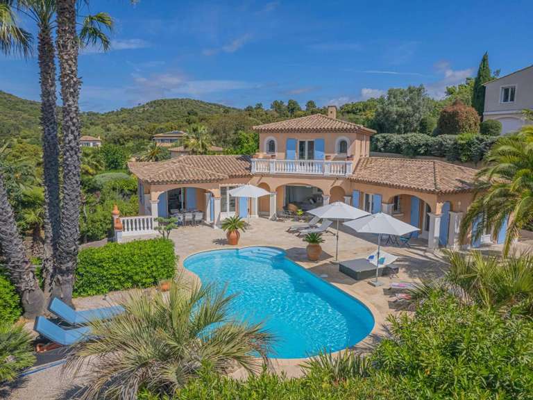 Villa Sainte-Maxime - 4 chambres - 200m²