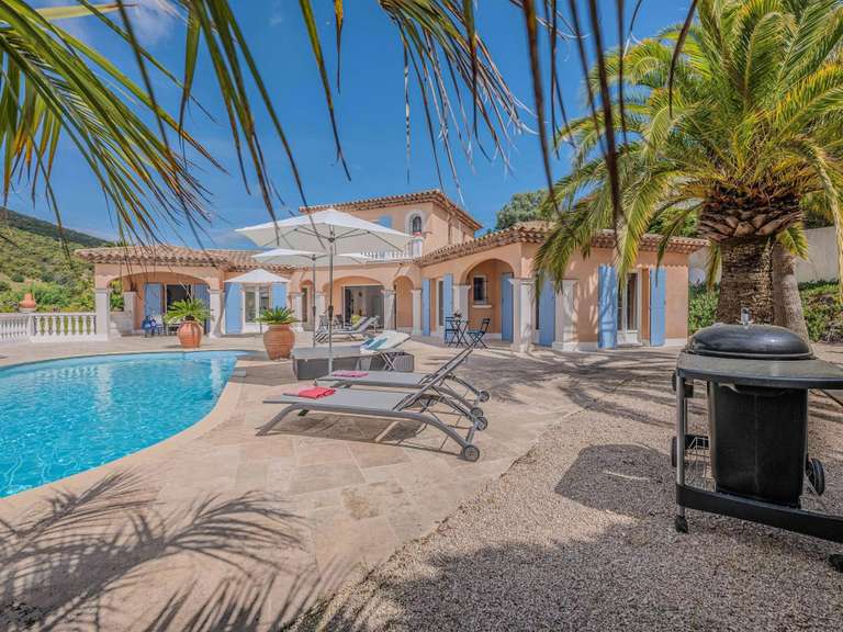 Villa Sainte-Maxime - 4 chambres - 200m²