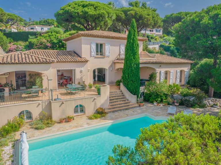 Villa with Sea view Sainte-Maxime - 4 bedrooms - 170m²