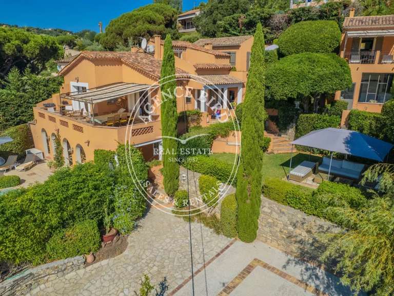 Villa Sainte-Maxime - 8 bedrooms - 250m²